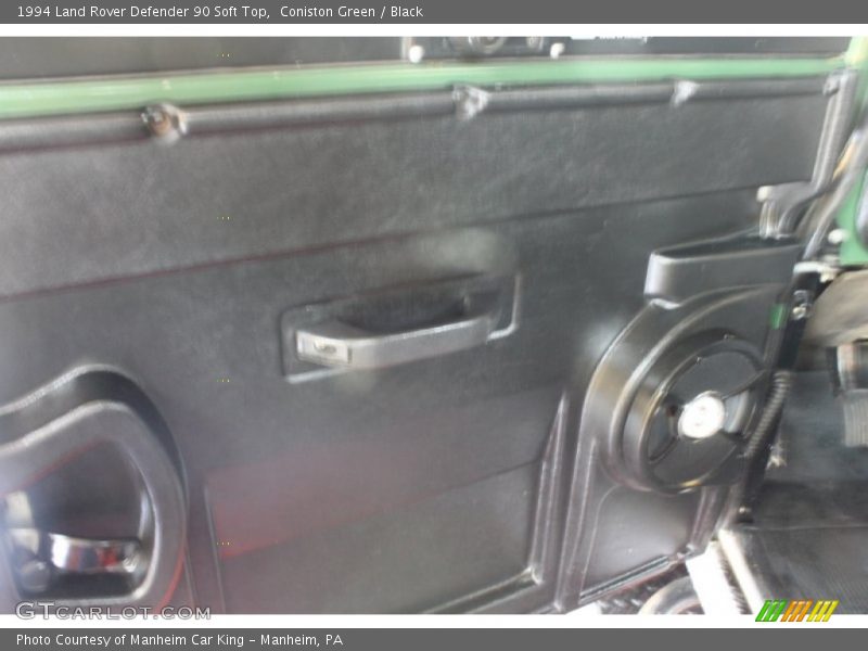 Coniston Green / Black 1994 Land Rover Defender 90 Soft Top