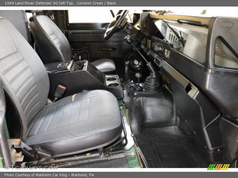 Coniston Green / Black 1994 Land Rover Defender 90 Soft Top