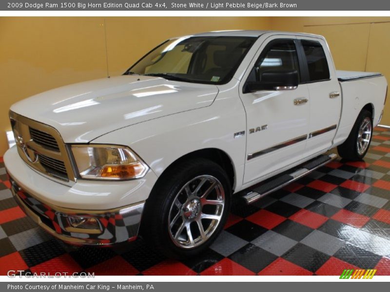 Front 3/4 View of 2009 Ram 1500 Big Horn Edition Quad Cab 4x4