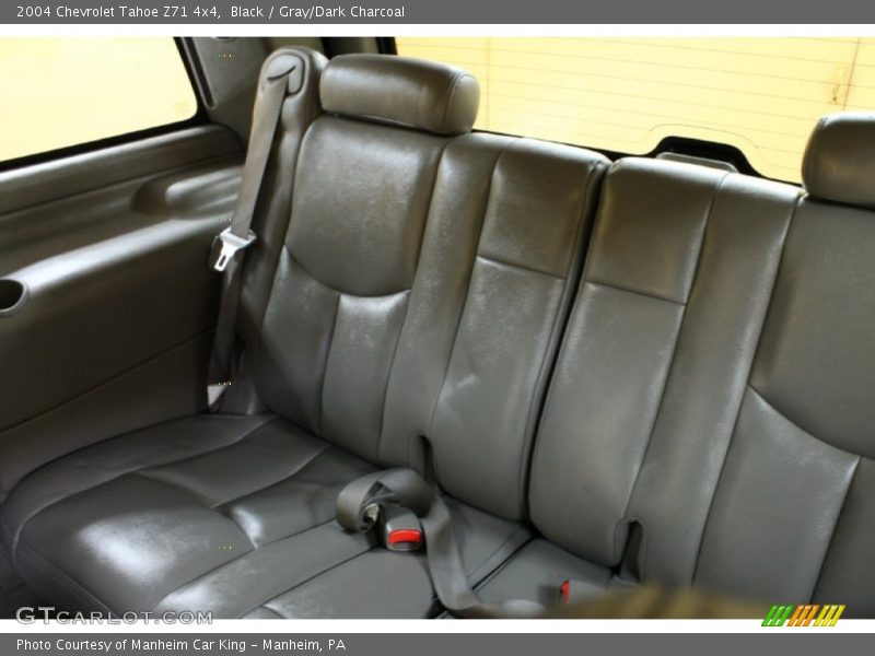 Black / Gray/Dark Charcoal 2004 Chevrolet Tahoe Z71 4x4