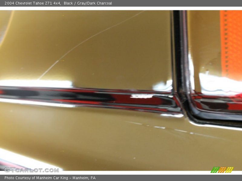 Black / Gray/Dark Charcoal 2004 Chevrolet Tahoe Z71 4x4