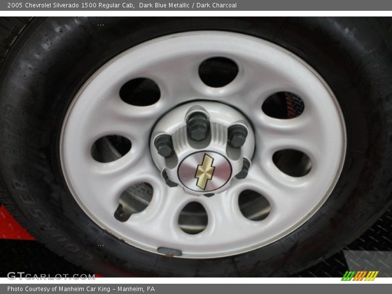 Dark Blue Metallic / Dark Charcoal 2005 Chevrolet Silverado 1500 Regular Cab