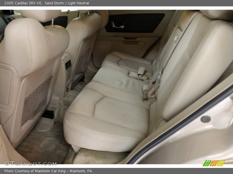 Sand Storm / Light Neutral 2005 Cadillac SRX V6