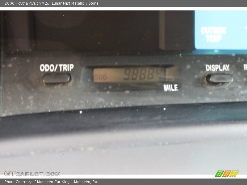 Lunar Mist Metallic / Stone 2000 Toyota Avalon XLS