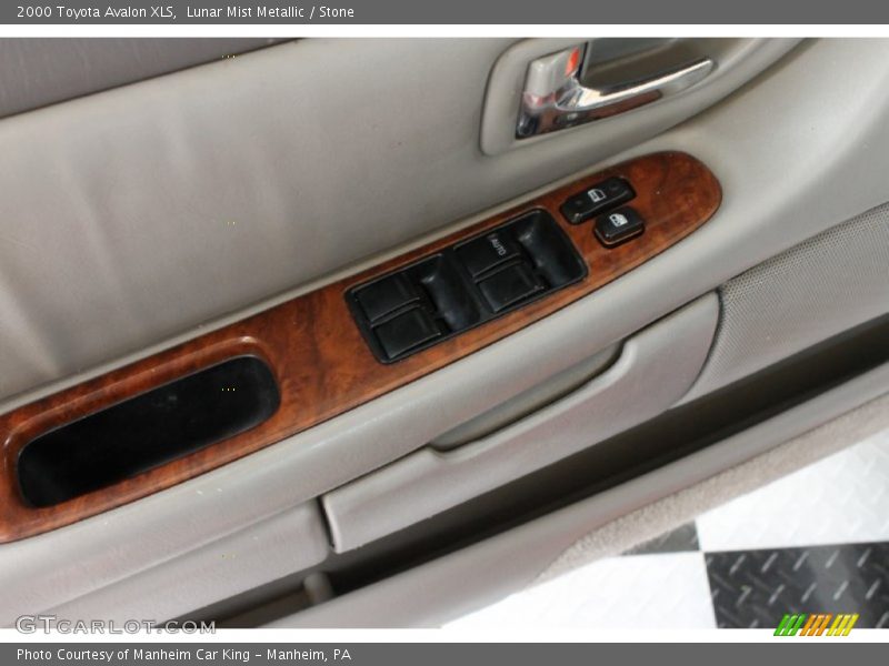 Lunar Mist Metallic / Stone 2000 Toyota Avalon XLS