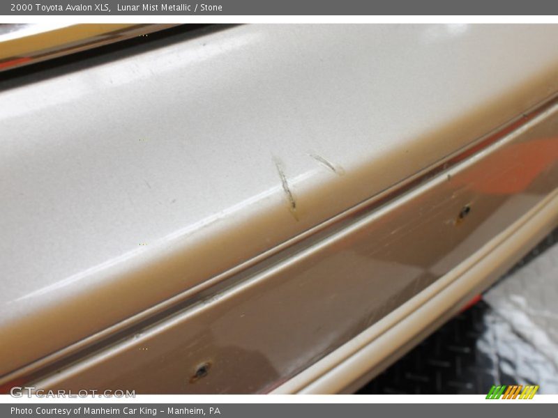 Lunar Mist Metallic / Stone 2000 Toyota Avalon XLS
