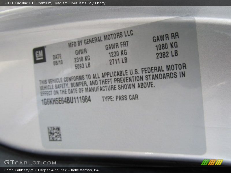 Radiant Silver Metallic / Ebony 2011 Cadillac DTS Premium