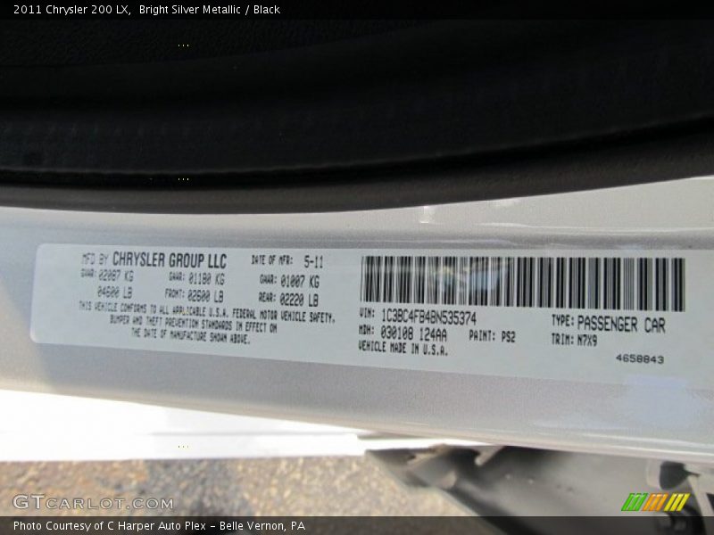 Bright Silver Metallic / Black 2011 Chrysler 200 LX