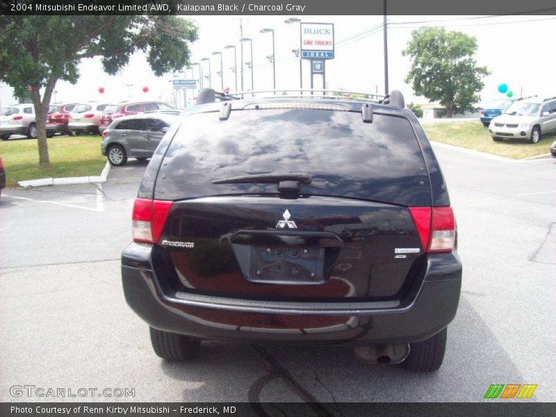 Kalapana Black / Charcoal Gray 2004 Mitsubishi Endeavor Limited AWD