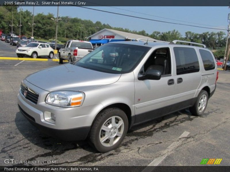 Silver Pearl Metallic / Grey 2005 Saturn Relay 2