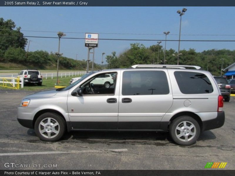 Silver Pearl Metallic / Grey 2005 Saturn Relay 2