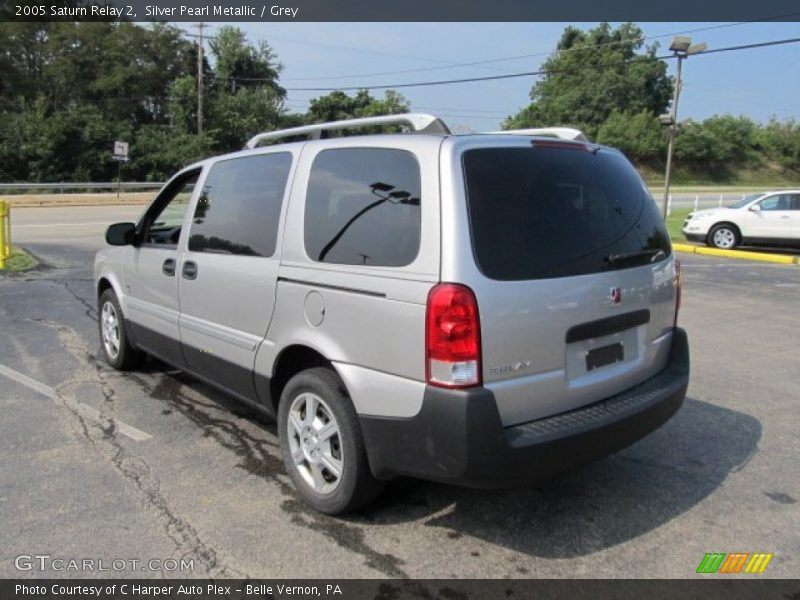 Silver Pearl Metallic / Grey 2005 Saturn Relay 2