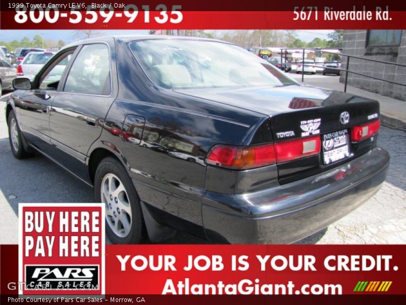 Black / Oak 1999 Toyota Camry LE V6