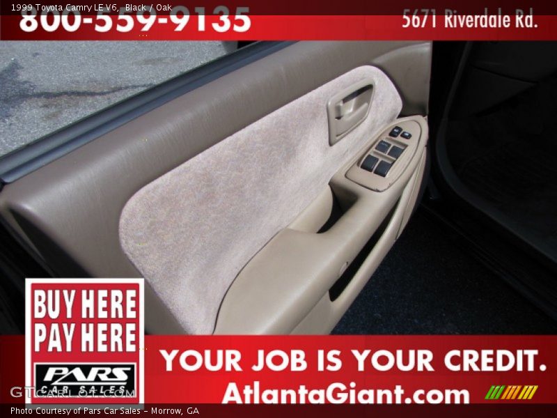 Black / Oak 1999 Toyota Camry LE V6