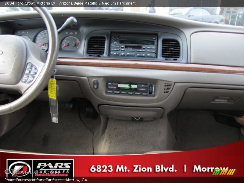 Arizona Beige Metallic / Medium Parchment 2004 Ford Crown Victoria LX