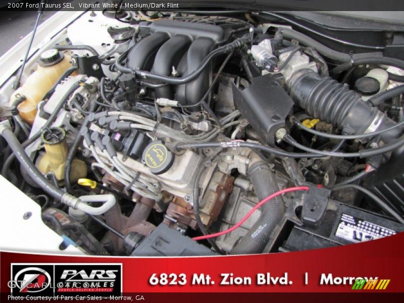 Vibrant White / Medium/Dark Flint 2007 Ford Taurus SEL