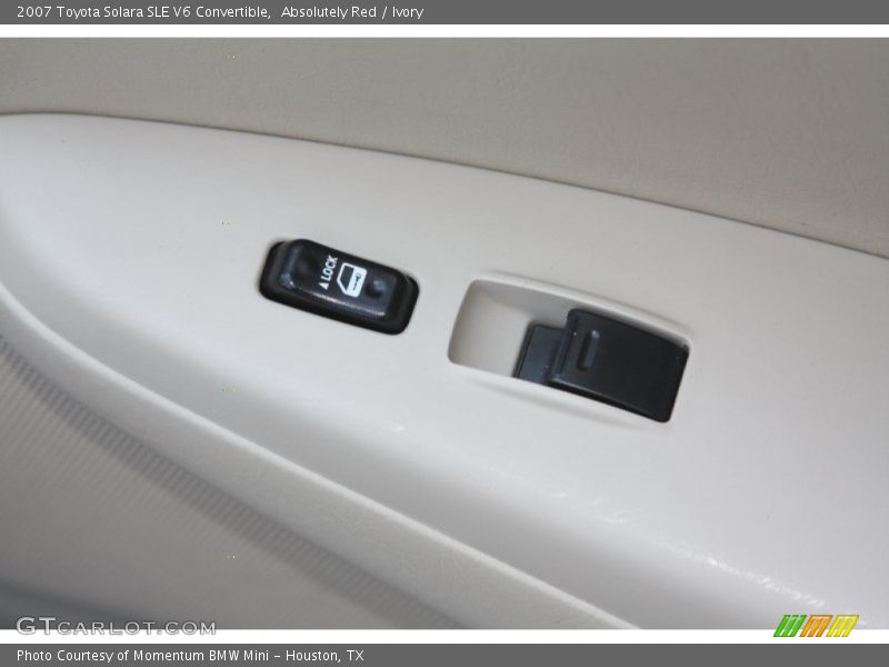 Absolutely Red / Ivory 2007 Toyota Solara SLE V6 Convertible