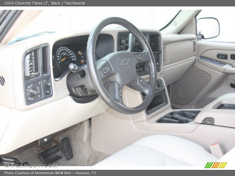 Black / Tan/Neutral 2004 Chevrolet Tahoe LT