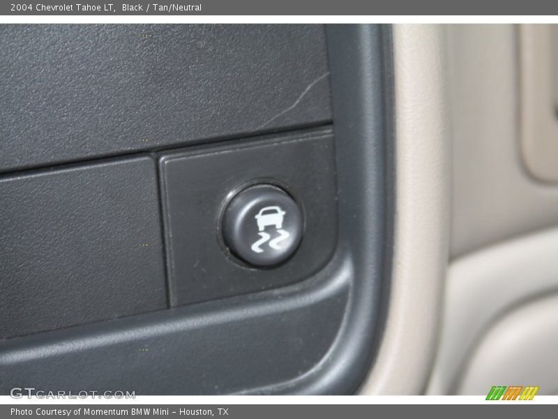 Black / Tan/Neutral 2004 Chevrolet Tahoe LT