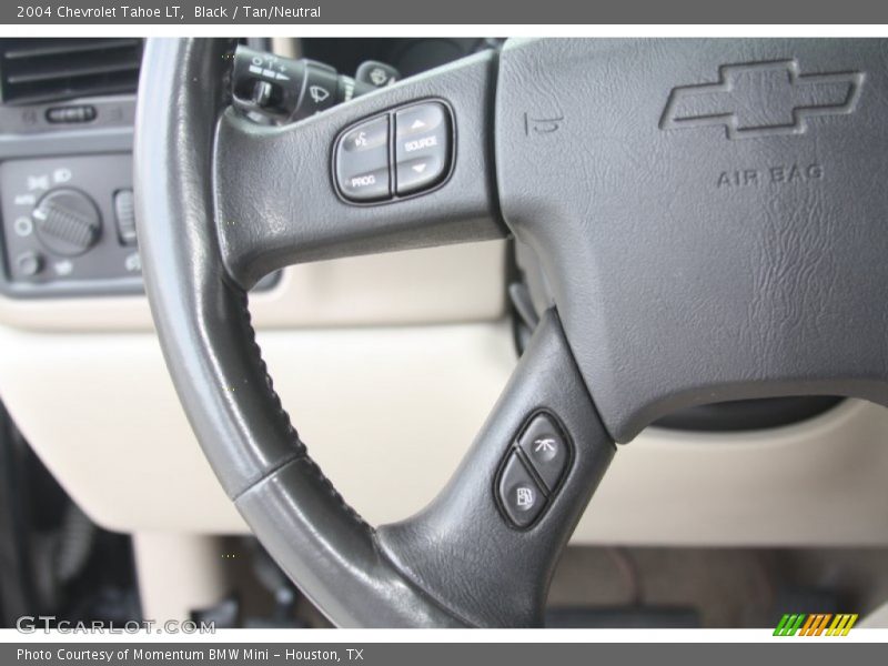 Black / Tan/Neutral 2004 Chevrolet Tahoe LT