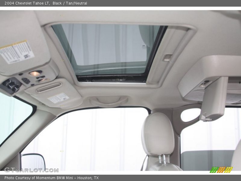 Black / Tan/Neutral 2004 Chevrolet Tahoe LT