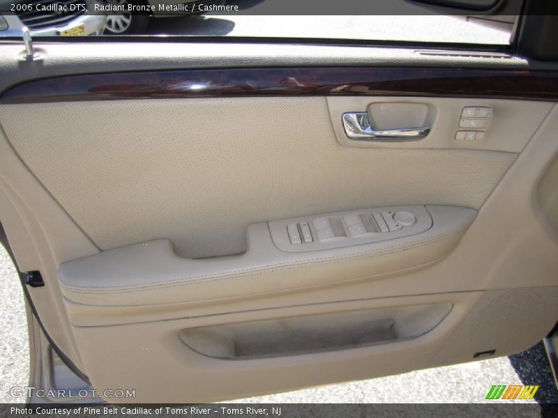 Radiant Bronze Metallic / Cashmere 2006 Cadillac DTS