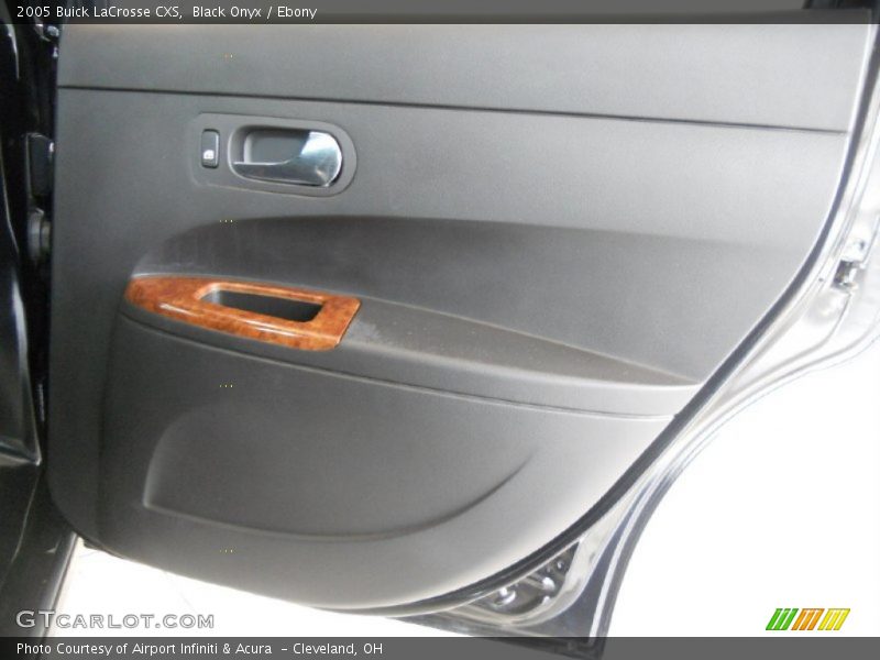 Black Onyx / Ebony 2005 Buick LaCrosse CXS