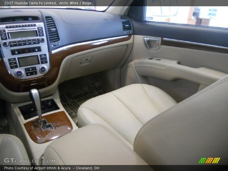 Arctic White / Beige 2007 Hyundai Santa Fe Limited