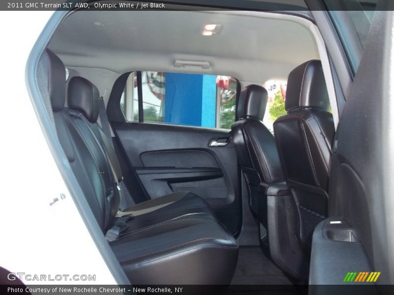 Olympic White / Jet Black 2011 GMC Terrain SLT AWD