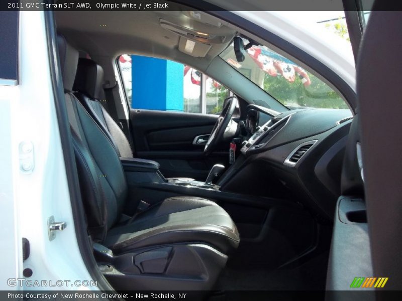 Olympic White / Jet Black 2011 GMC Terrain SLT AWD