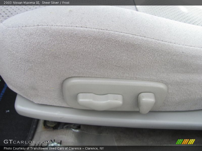 Sheer Silver / Frost 2003 Nissan Maxima SE