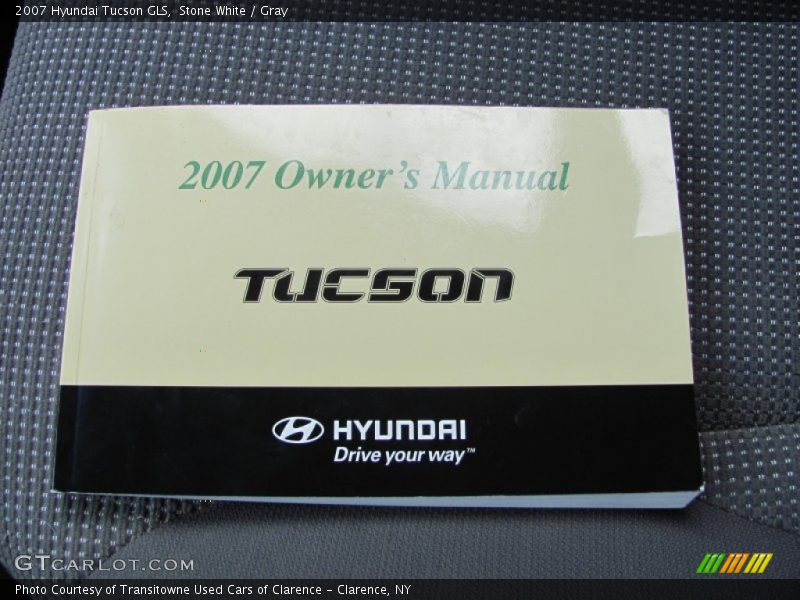 Stone White / Gray 2007 Hyundai Tucson GLS
