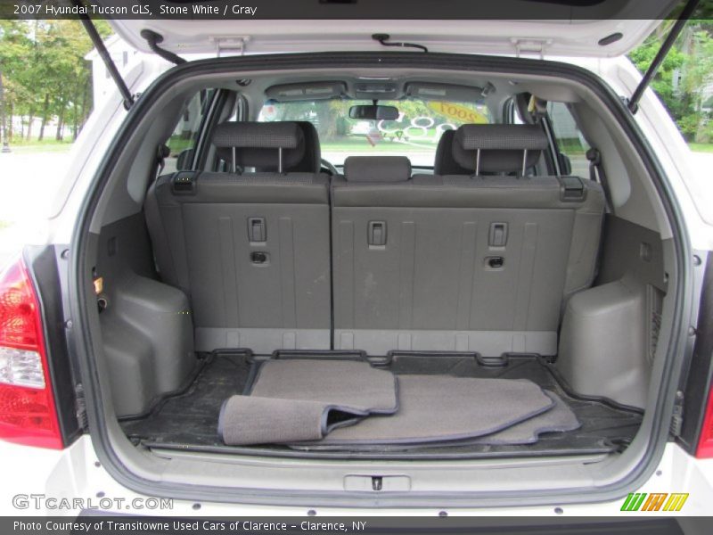 Stone White / Gray 2007 Hyundai Tucson GLS