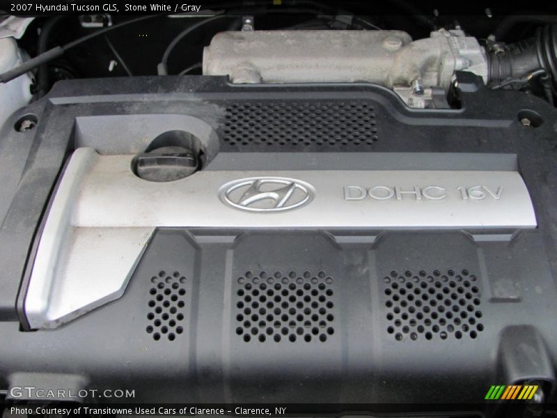 Stone White / Gray 2007 Hyundai Tucson GLS
