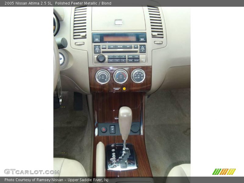 Polished Pewter Metallic / Blond 2005 Nissan Altima 2.5 SL