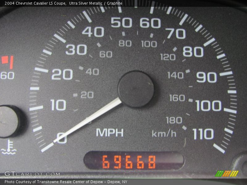 Ultra Silver Metallic / Graphite 2004 Chevrolet Cavalier LS Coupe