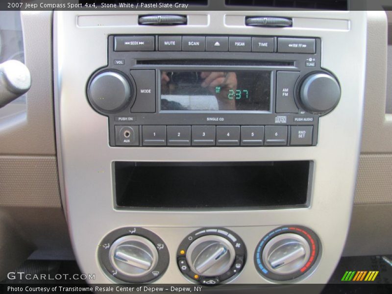 Stone White / Pastel Slate Gray 2007 Jeep Compass Sport 4x4