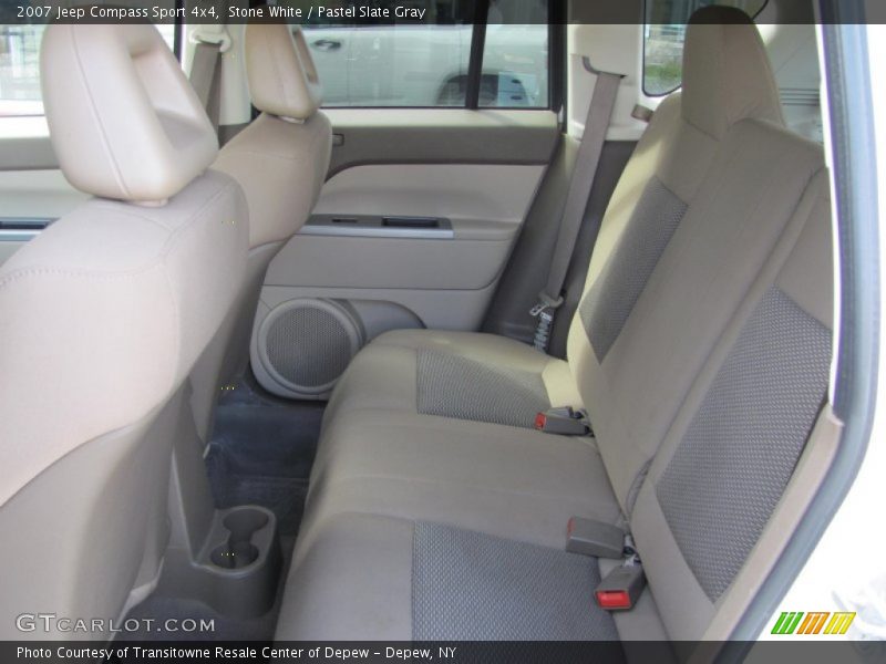 Stone White / Pastel Slate Gray 2007 Jeep Compass Sport 4x4