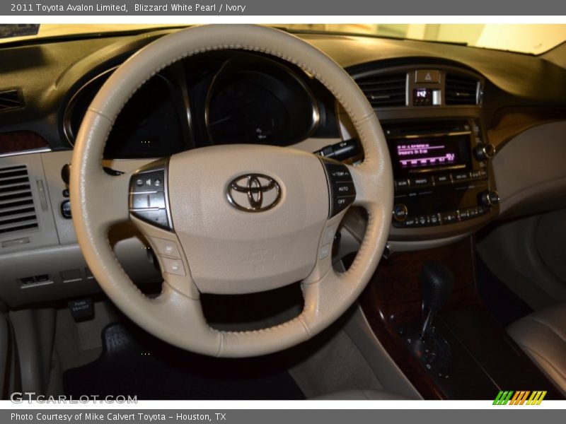 Blizzard White Pearl / Ivory 2011 Toyota Avalon Limited