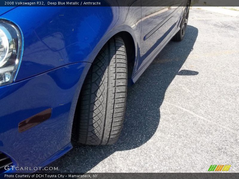 Deep Blue Metallic / Anthracite 2008 Volkswagen R32