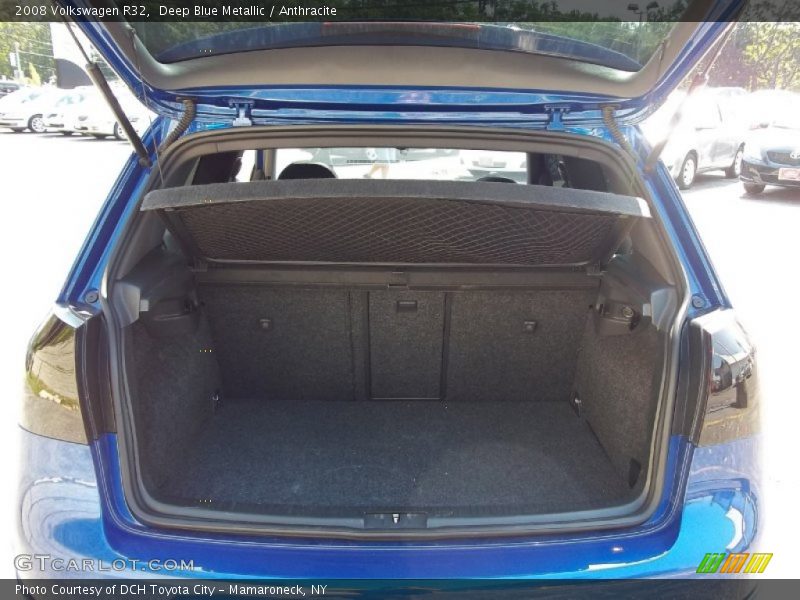 Deep Blue Metallic / Anthracite 2008 Volkswagen R32