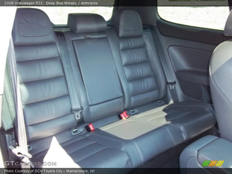 Deep Blue Metallic / Anthracite 2008 Volkswagen R32