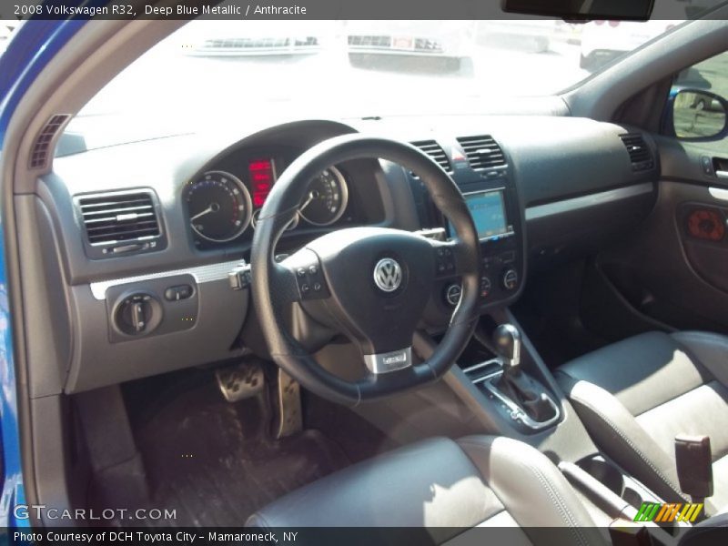 Deep Blue Metallic / Anthracite 2008 Volkswagen R32