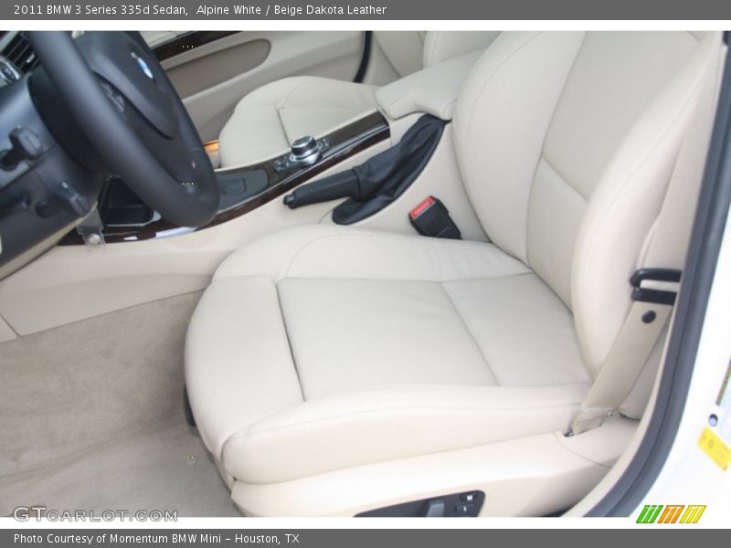 Alpine White / Beige Dakota Leather 2011 BMW 3 Series 335d Sedan