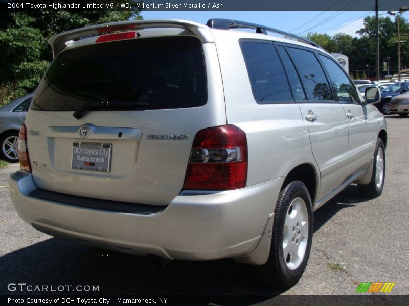 Millenium Silver Metallic / Ash 2004 Toyota Highlander Limited V6 4WD