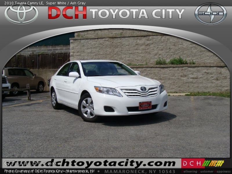 Super White / Ash Gray 2010 Toyota Camry LE