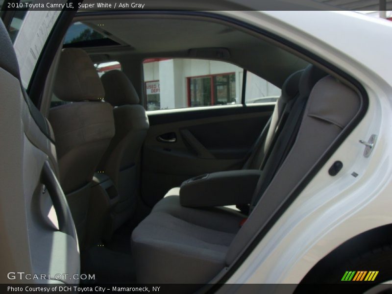 Super White / Ash Gray 2010 Toyota Camry LE