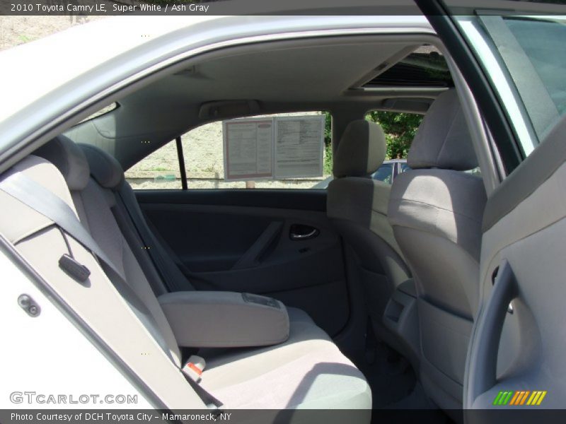 Super White / Ash Gray 2010 Toyota Camry LE