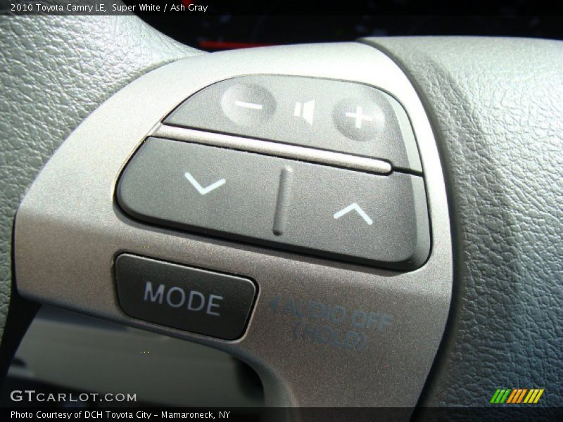 Super White / Ash Gray 2010 Toyota Camry LE