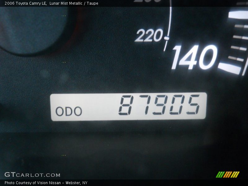 Lunar Mist Metallic / Taupe 2006 Toyota Camry LE